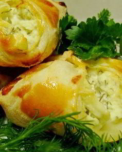 Слоеные конвертики с творогом