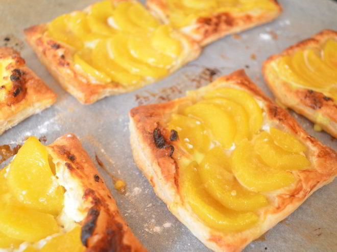 Рецепт слоек с абриксом