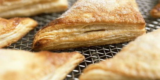 Слойки с джемом