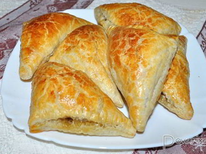 Рецепт слоек с горбушей и яйцом