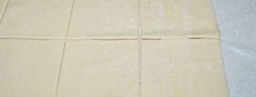 слойки с горбушей и яйцом. Шаг 2