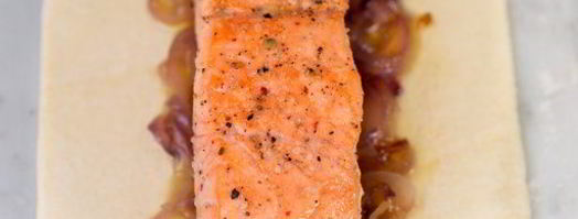 слойки с лососем и помидорами черри. Шаг 5