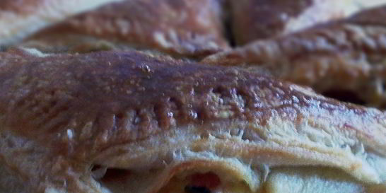 Слойки с овощами и сыром