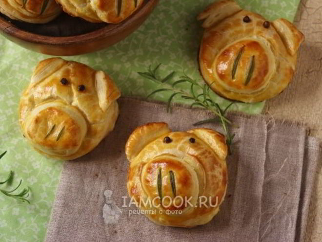 Рецепт слоек с сыром из готового слоеного теста