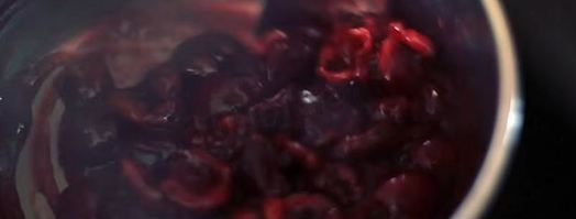 слойки со свежесваренным вареньем из слоеного теста. Шаг 5