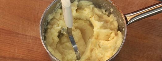 мясные сырники с зеленой сметаной. Шаг 4