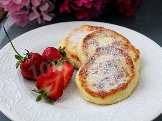 Рецепт нежных сырников из творога в духовке