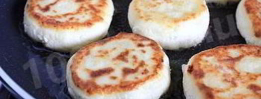 нежные сырники из творога в духовке. Шаг 4