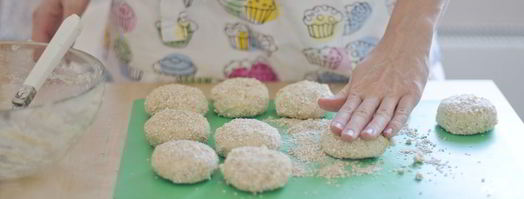 сырники из цельнозерновой муки с грушей. Шаг 6