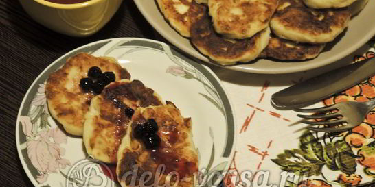 Сырники с фруктами