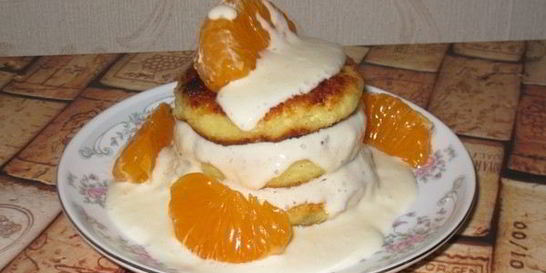 Сырники с изюмом и курагой