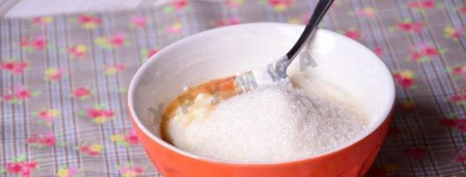 сырники с кокосовой стружкой и сгущенным молоком. Шаг 7