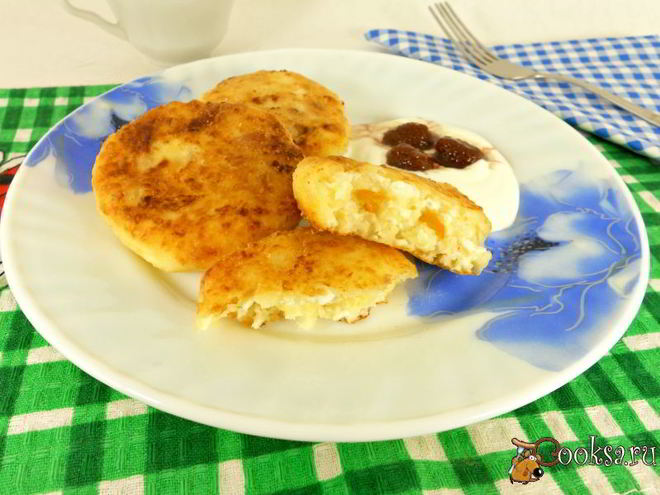 Рецепт сырников с курагой