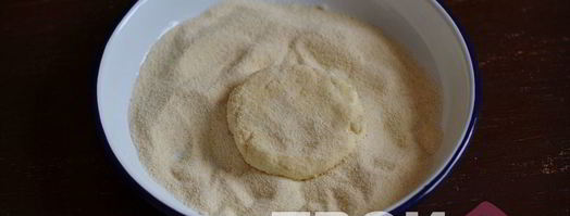 сырники с манкой. Шаг 4