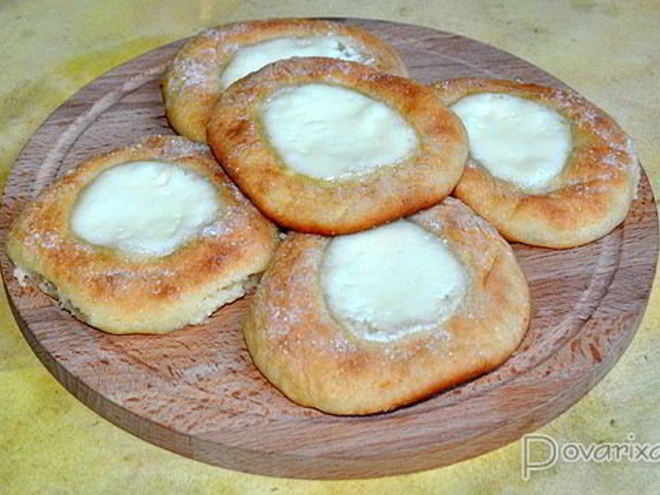 Рецепт сырников со сметаной в духовке