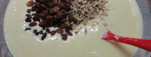 творожник с орехами и изюмом. Шаг 6