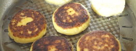 творожники на сковороде. Шаг 9