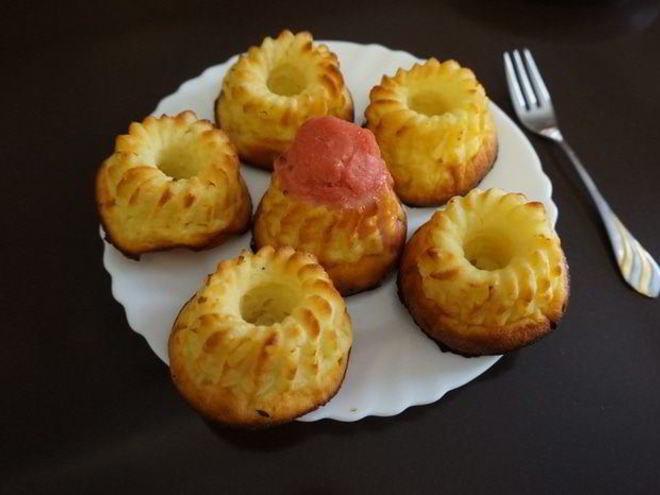 Рецепт творожников с яблоком без муки