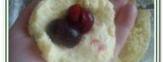 ванильные сырники с шоколадом и вишней. Шаг 7