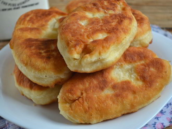 Рецепт бездрожжевого теста для пирожков на кефире