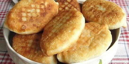 Быстрое тесто на пирожки жареные