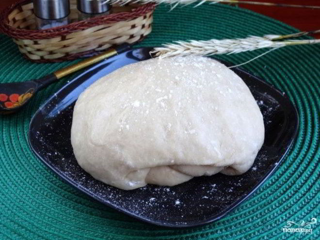 Рецепт дрожжевого теста на кефире для пирога