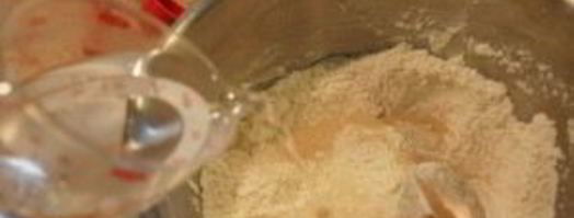 дрожжевое тесто на воде. Шаг 2