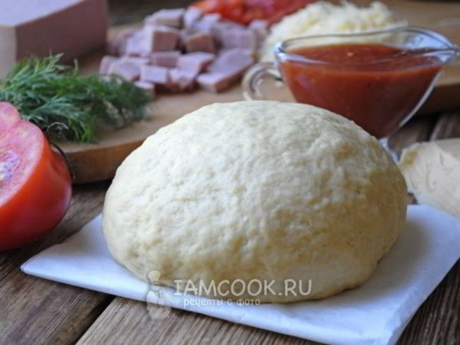 Рецепт мягкого теста для пиццы без дрожжей
