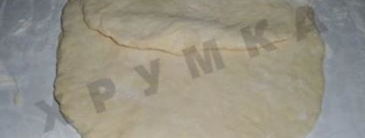 пресное тесто для пирожков и ватрушек на кефире без дрожжей. Шаг 3