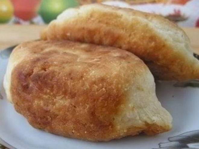 Рецепт простого теста для пирожков на сметане