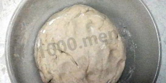 Простое тесто для пиццы в тестомешалке