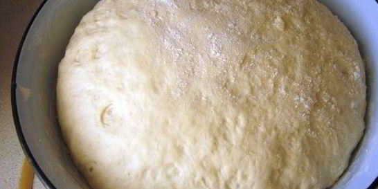 Простое тесто для пиццы