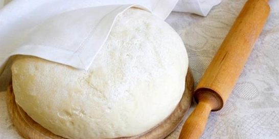 Самое вкусное дрожжевое тесто для пиццы