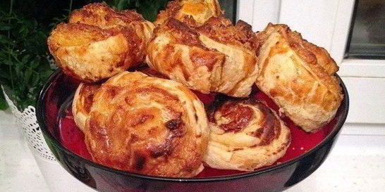 Слоеное тесто с творогом