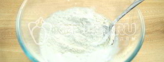 тесто для пиццы без дрожжей. Шаг 2