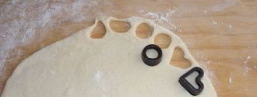 тесто для пышек на кефире. Шаг 3