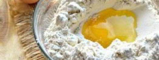 тесто на молоке без дрожжей. Шаг 2