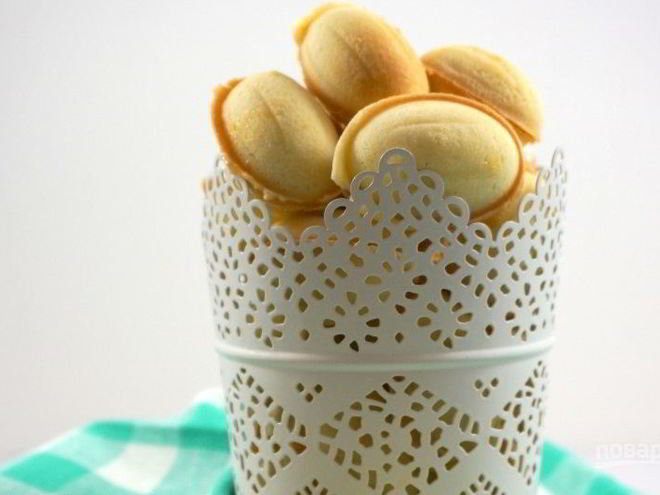 Рецепт теста на орешки со сгущенкой