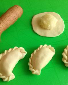 Заварное тесто для варенников