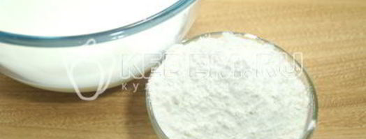 блинный торт со сгущенкой. Шаг 2