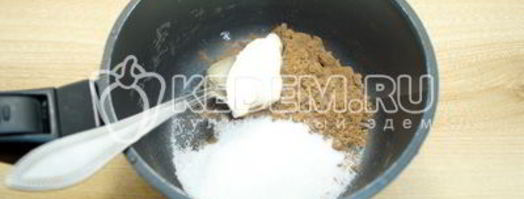 блинный торт со сгущенкой. Шаг 9