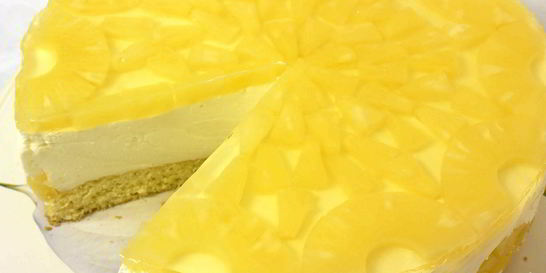 Йогуртовый торт с ананасами