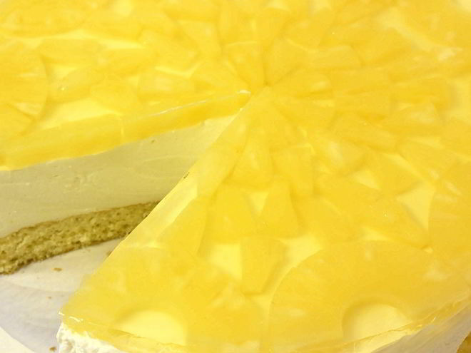 Рецепт йогуртового торта с ананасами