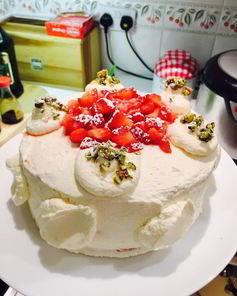 Классический торт Клубника со сливками