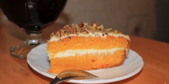Простой морковный торт