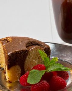 Шоколадный торт Сюрприз