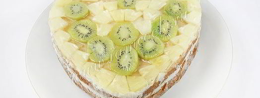 торт бисквитный с фруктами, желе и йогуртом. Шаг 20