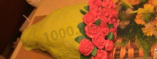 торт с бантом из мастики букет роз. Шаг 14