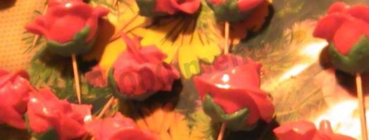 торт с бантом из мастики букет роз. Шаг 10