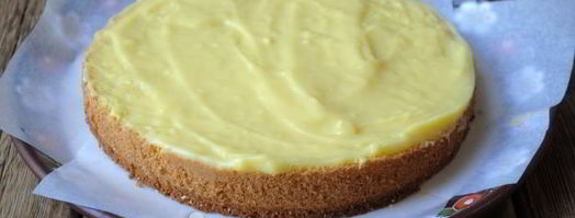 торт с клубникой и заварным кремом. Шаг 20